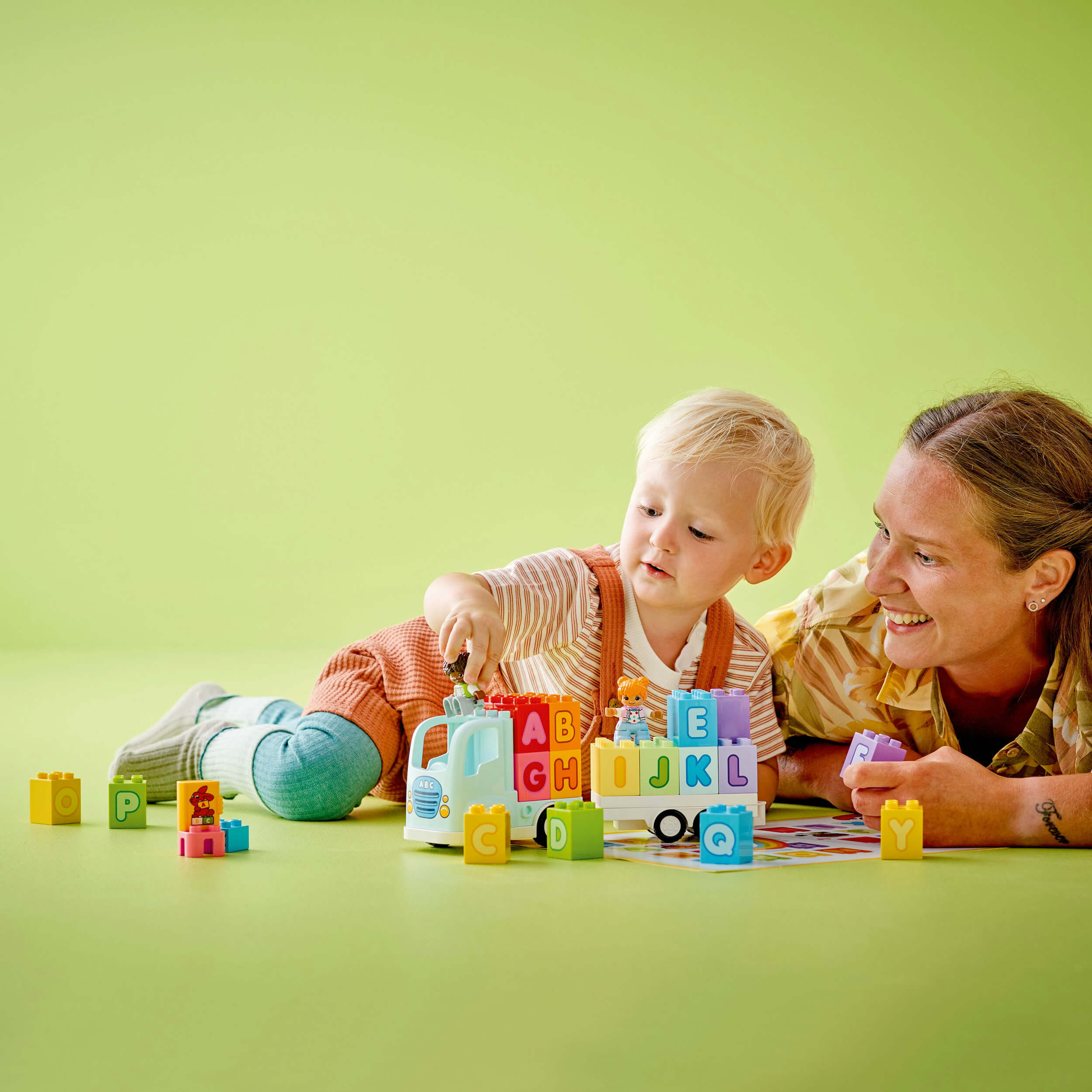 Lego Duplo Town 10421 Alphabet Truck Playset for Toddlers Ages 2 & Up