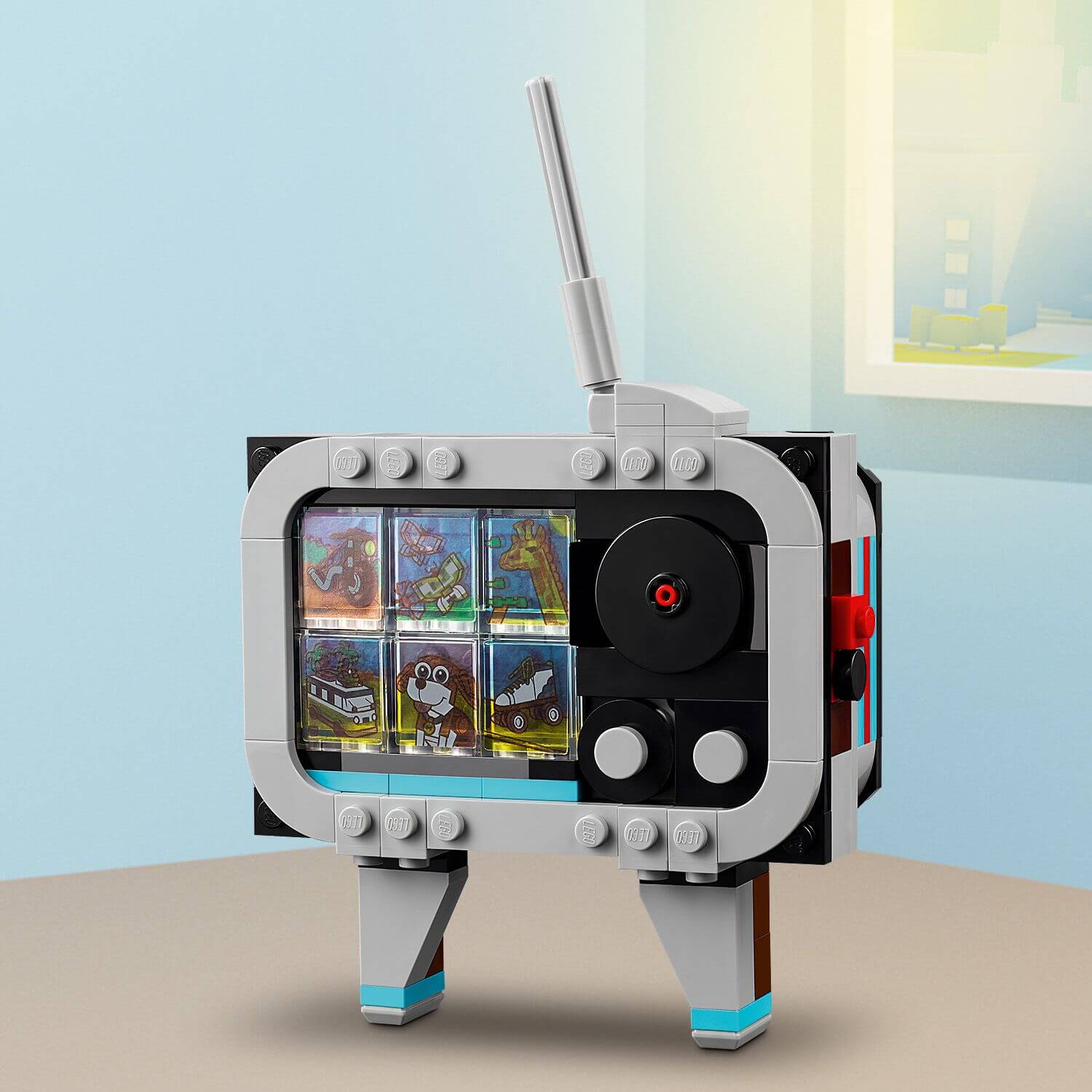 Lego Creator 3 in 1 31147 Retro Camera Buildable Toy for Ages 8 and Up