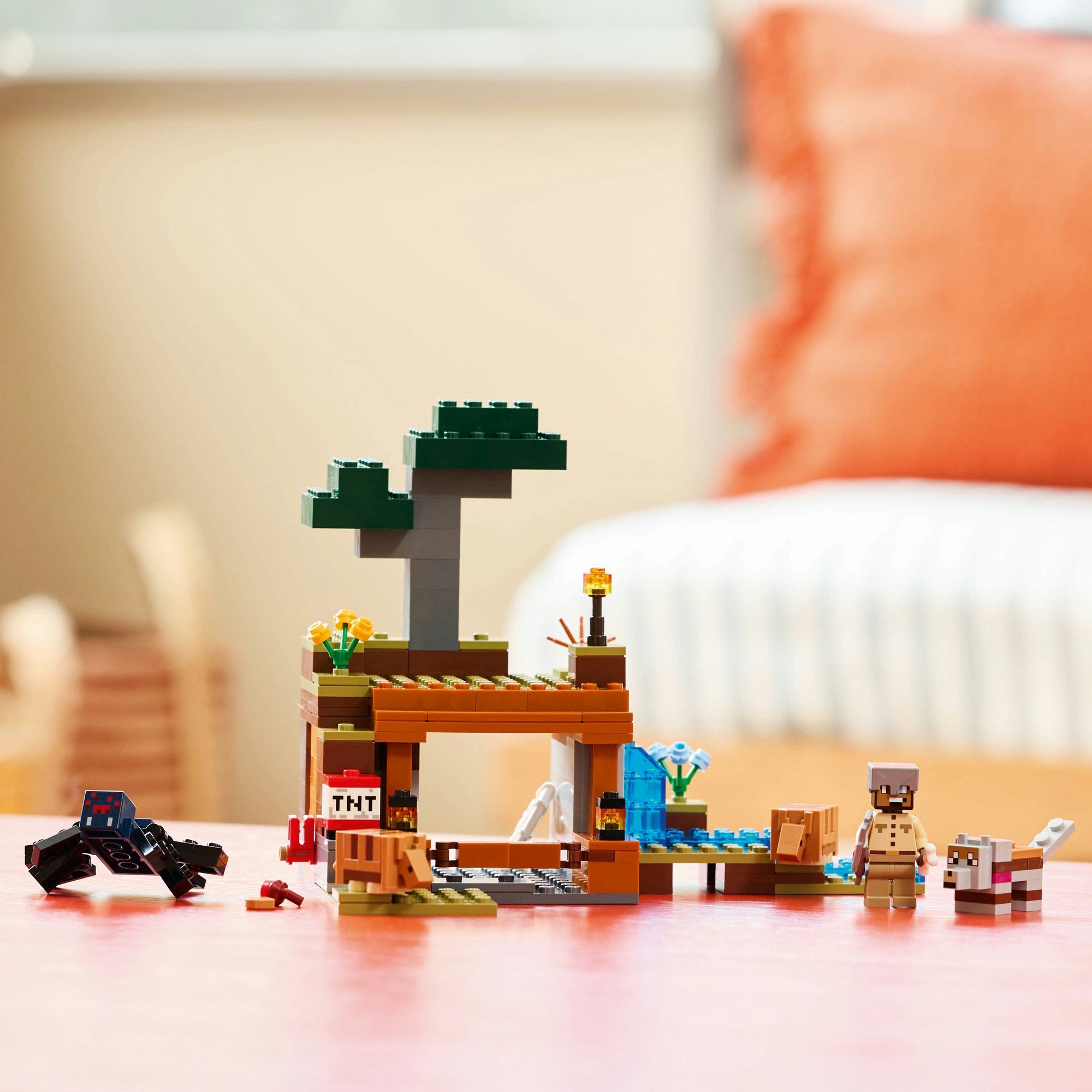 Lego Minecraft 21269 The Armadillo Mine Expedition Playset for Ages 8+