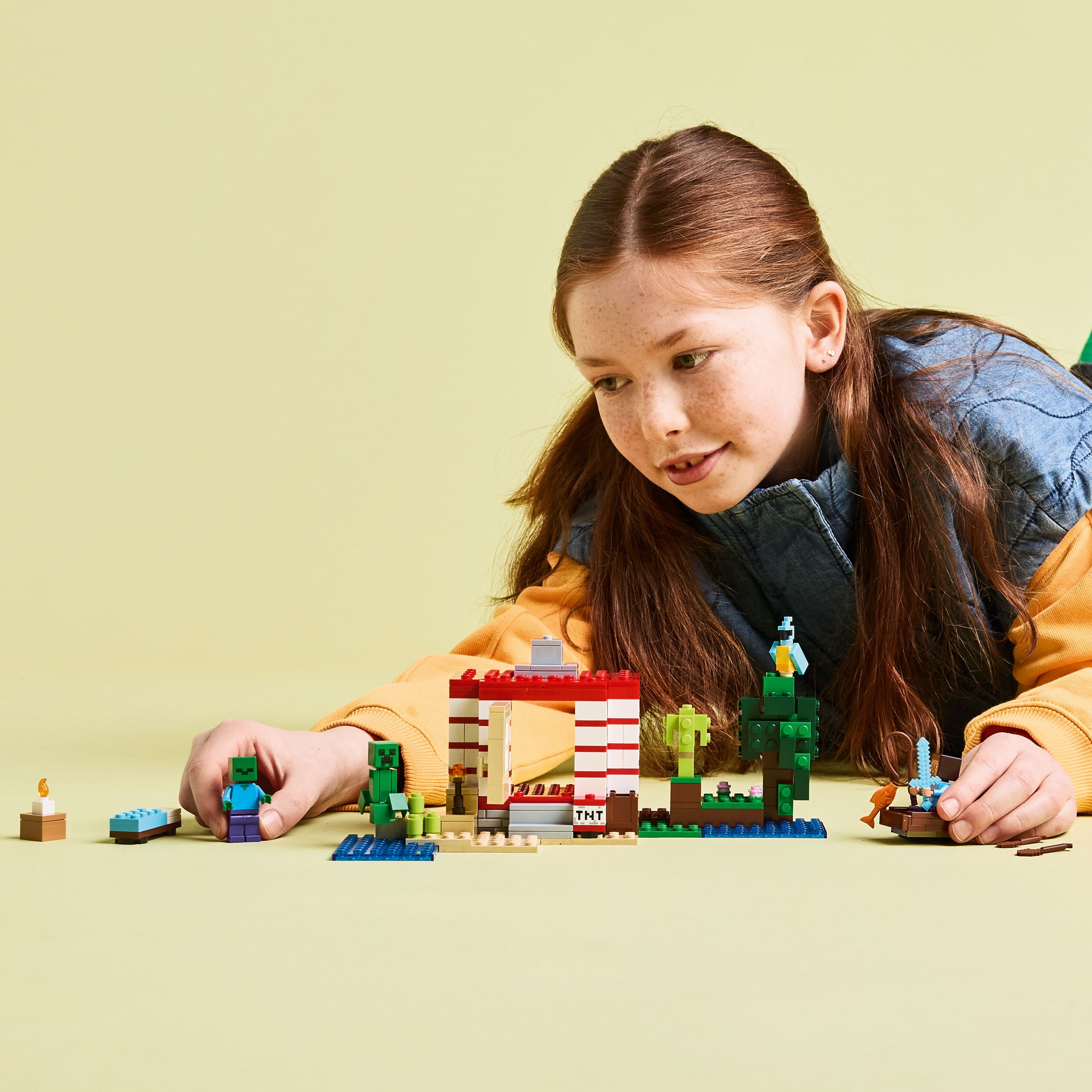 Lego Minecraft 21275 The TNT Jungle House Playset for Ages 8 and Up